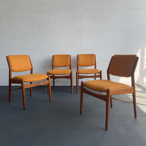 Scandinavian Modern Teak Dining Chairs By Arne Vodder For SIbast Mobler