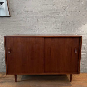 Walnut Credenza By Stanley Young For Glenn Of California