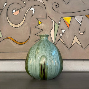 Large Variegated Gourd Shape Vase